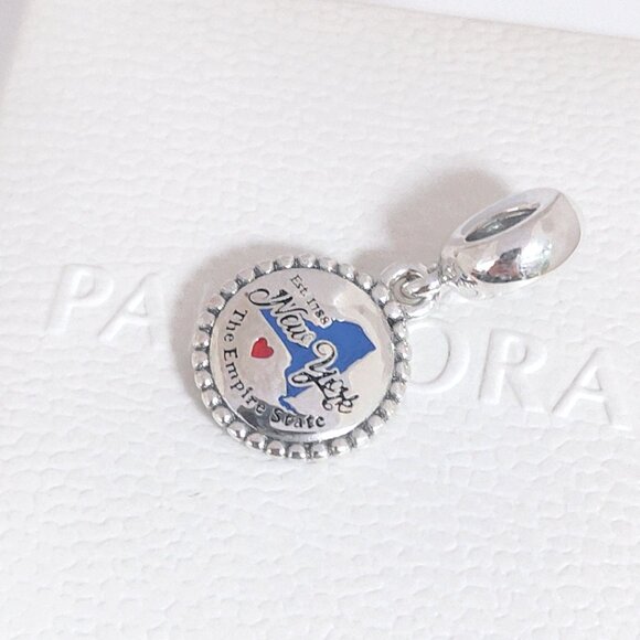 Pandora New York State Map Dangle Charm S925 Silver with box - Picture 7 of 8